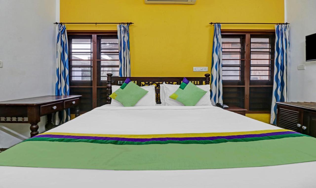 Treebo Backpackers Inn Коччи Экстерьер фото