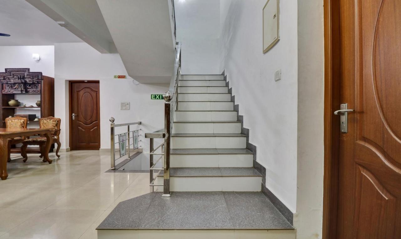 Treebo Backpackers Inn Коччи Экстерьер фото