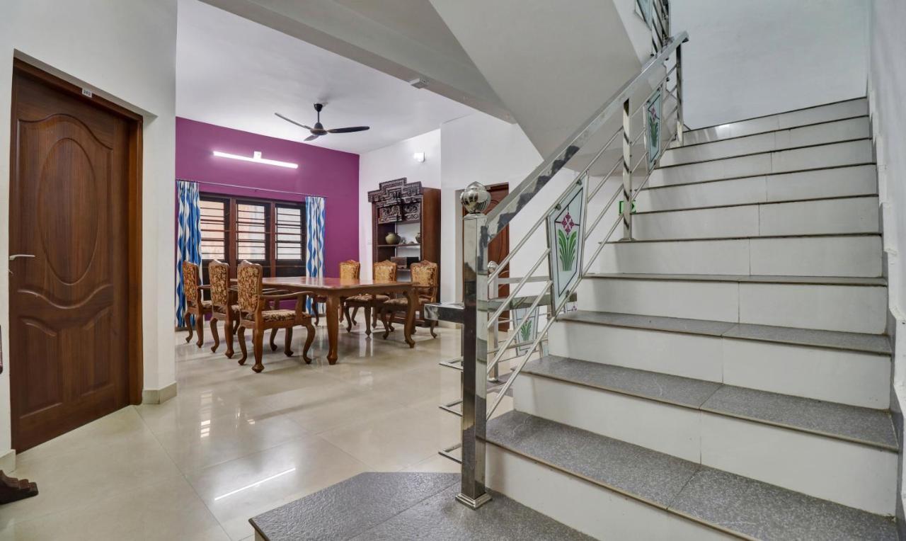 Treebo Backpackers Inn Коччи Экстерьер фото